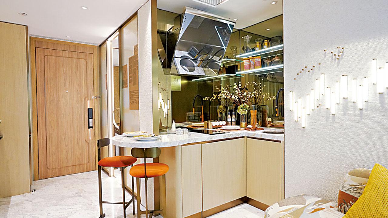 飛揚參戰 推逾80伙爭月內開售