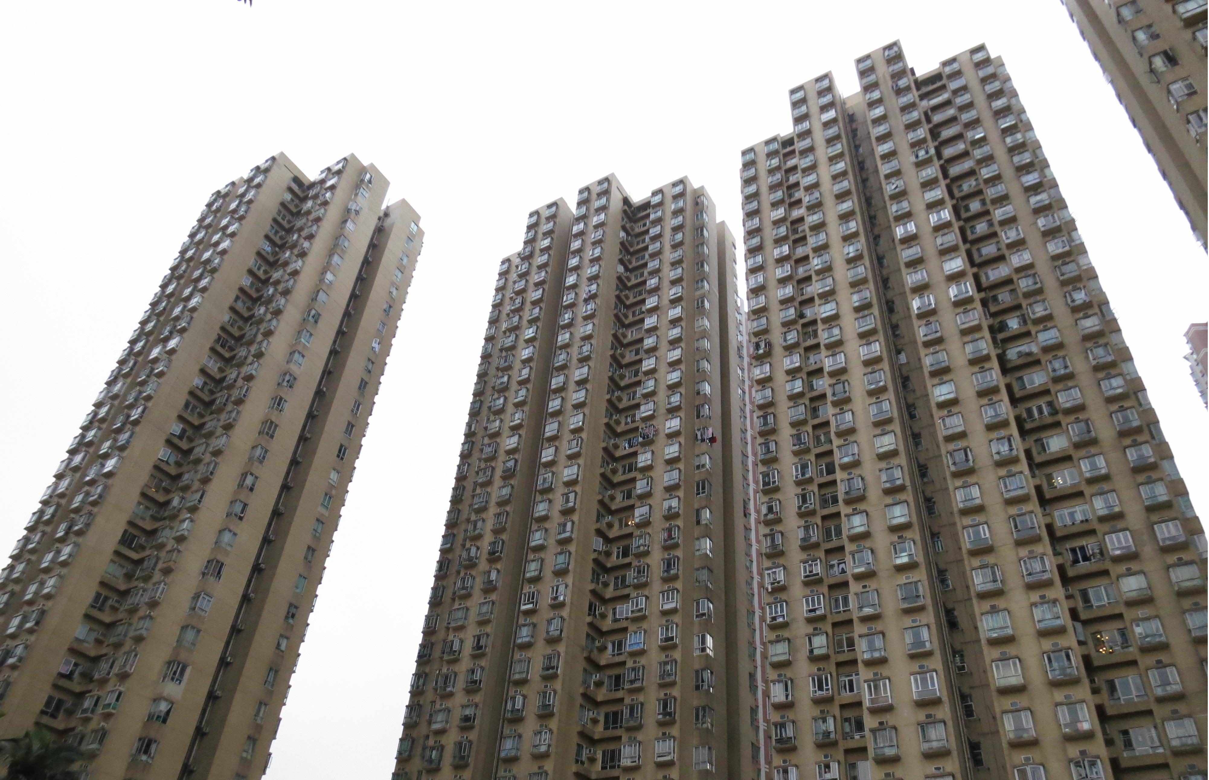 公屋上車客以低於市價5%以上,購得青怡花園7座高層內園單位,成交價535萬元,是屋苑本月首宗成交。