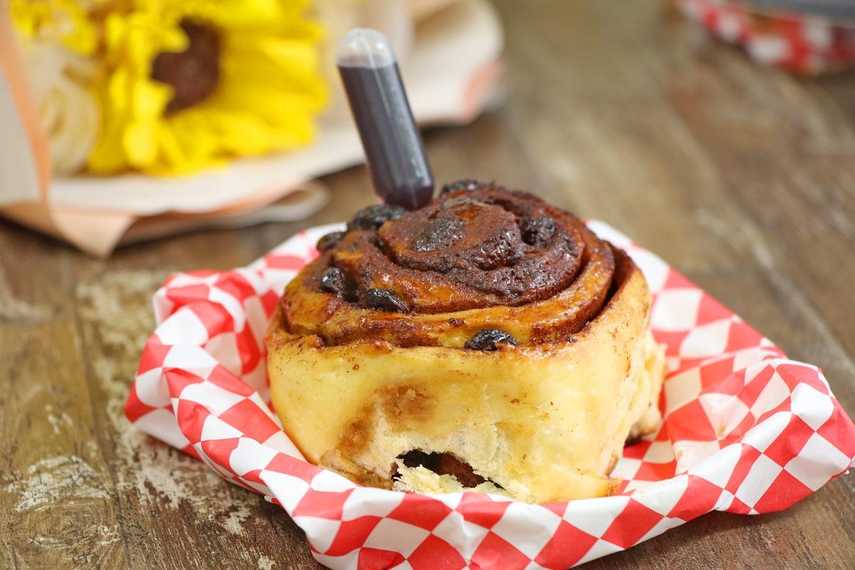 冧酒提子肉桂卷($38)