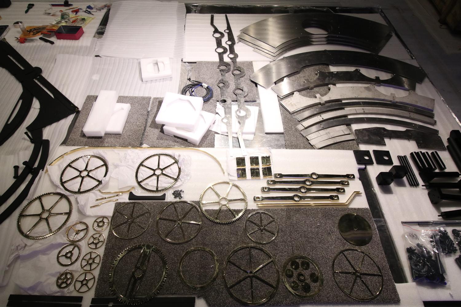 陳家俊《冥冥之鐘》