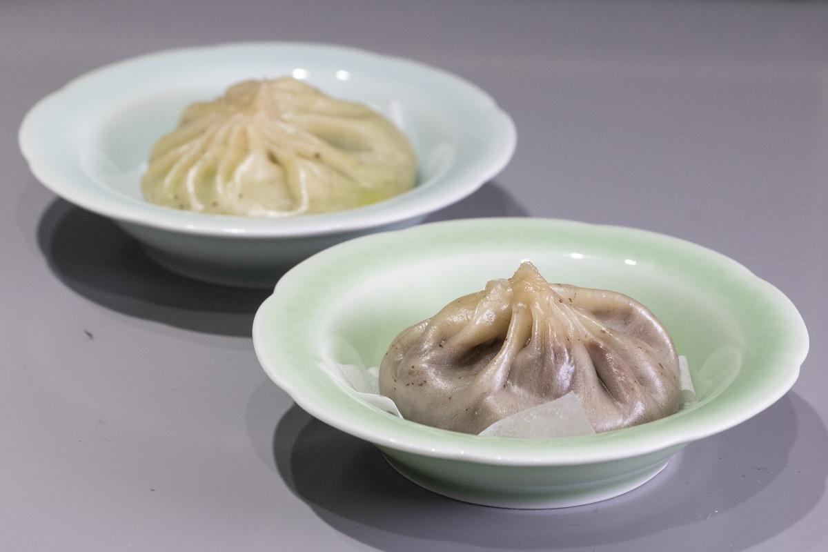 朱古力熔岩小籠包($28)及玄米抹茶熔岩小籠包($28)