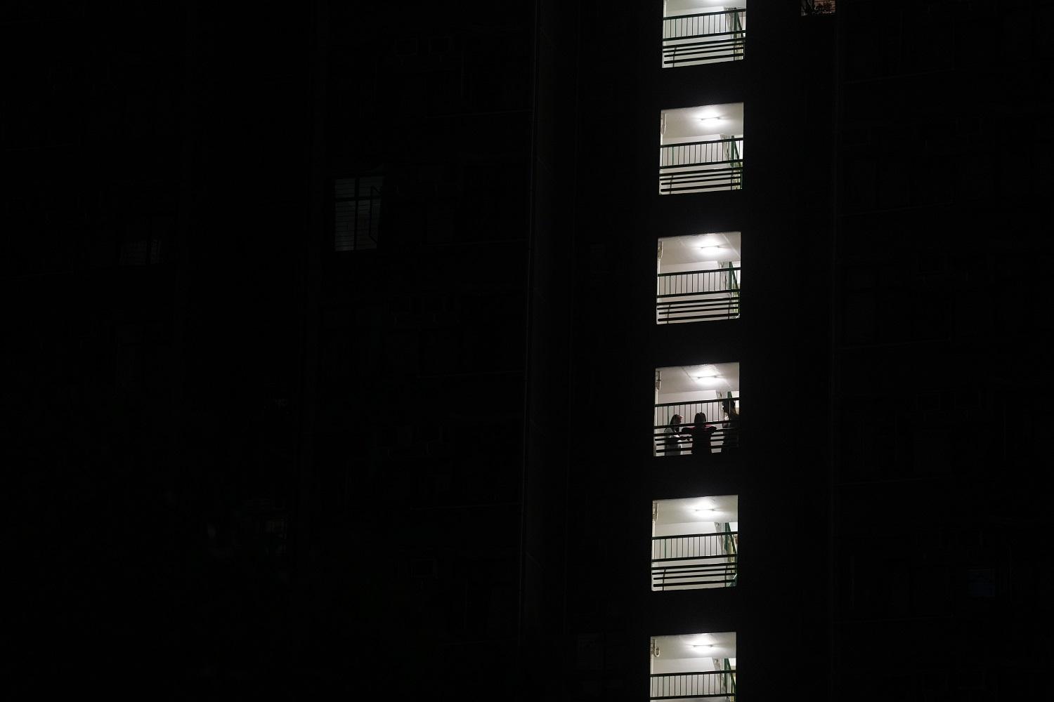 因供電系統故障天水圍區暫停電力供應