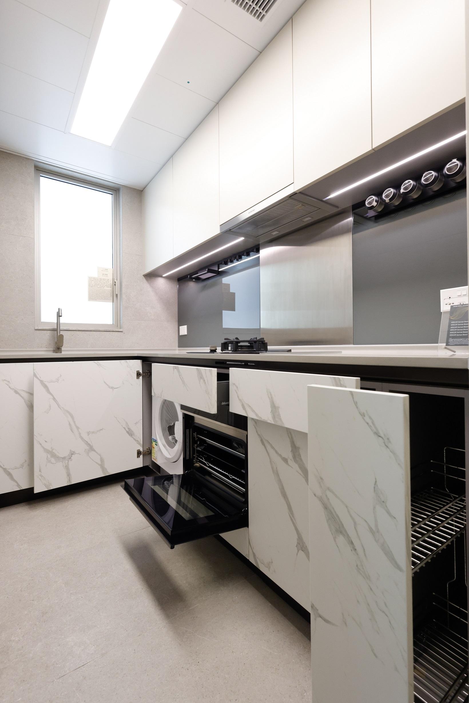 屯門新盤|多圖!飛揚483方呎兩房示位空間感充足 鞋櫃位都有預留