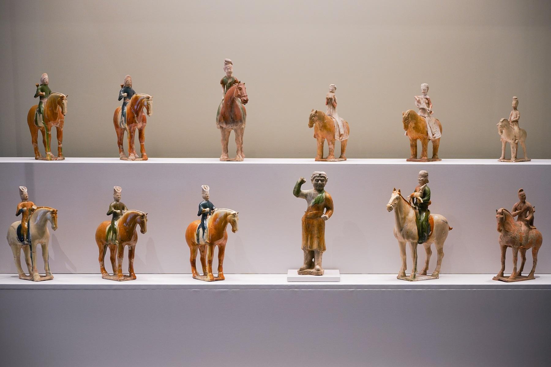 展覽精選111件故宮博物院藏馬文化藝術珍品。