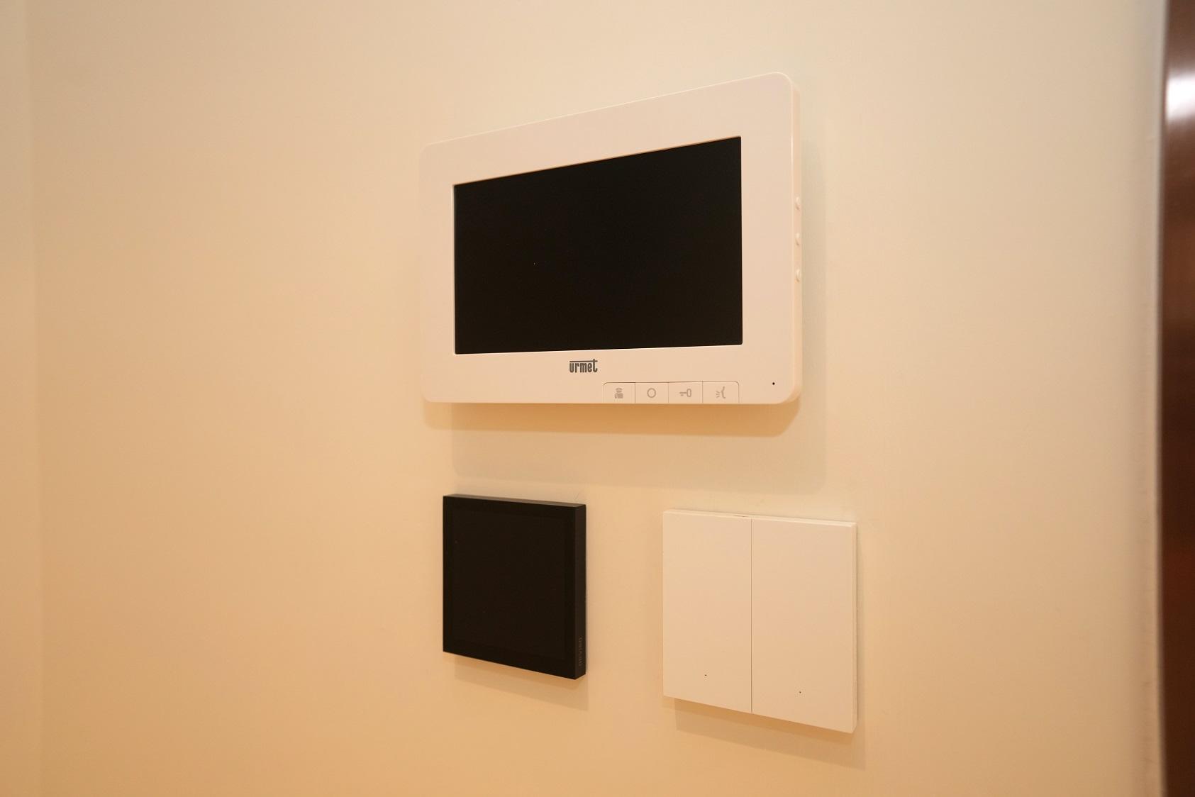 深水埗新盤|多相!佳悅283方呎一房示位 玄關位設鏡+掛鈎夠方便貼心