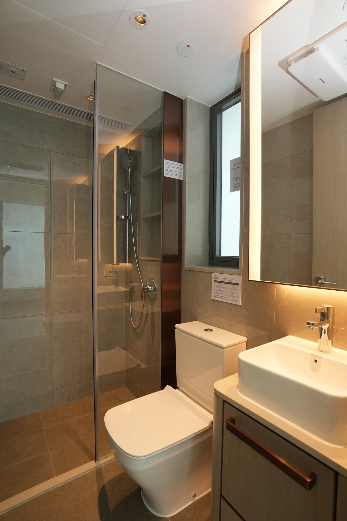 深水埗新盤|多相!佳悅283方呎一房示位 玄關位設鏡+掛鈎夠方便貼心