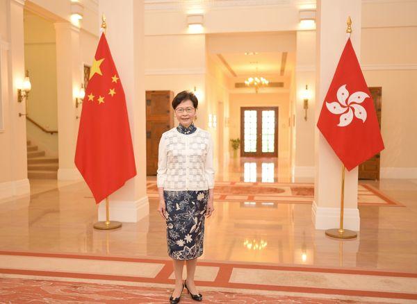 林鄭月娥指離別在即,大家都感覺有點不捨。