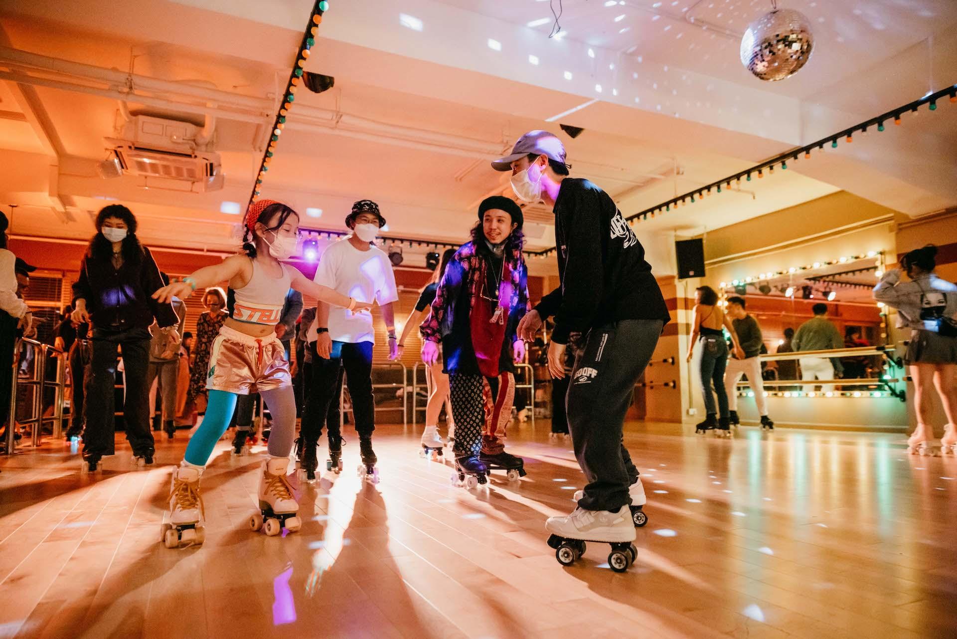 觀塘室內滾軸溜冰場 Rollalar