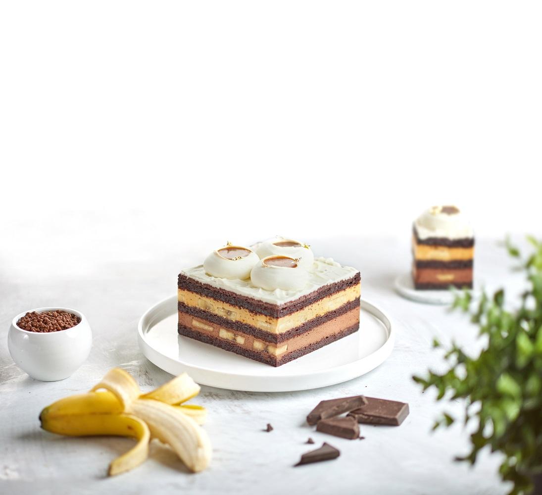 62%黑朱古力焦糖香蕉蛋糕售價: Small-size 3-5人 (120x120mm) $428 Medium 6-8人(120x180mm) $628 Large 9-11人(180x180mm) $838