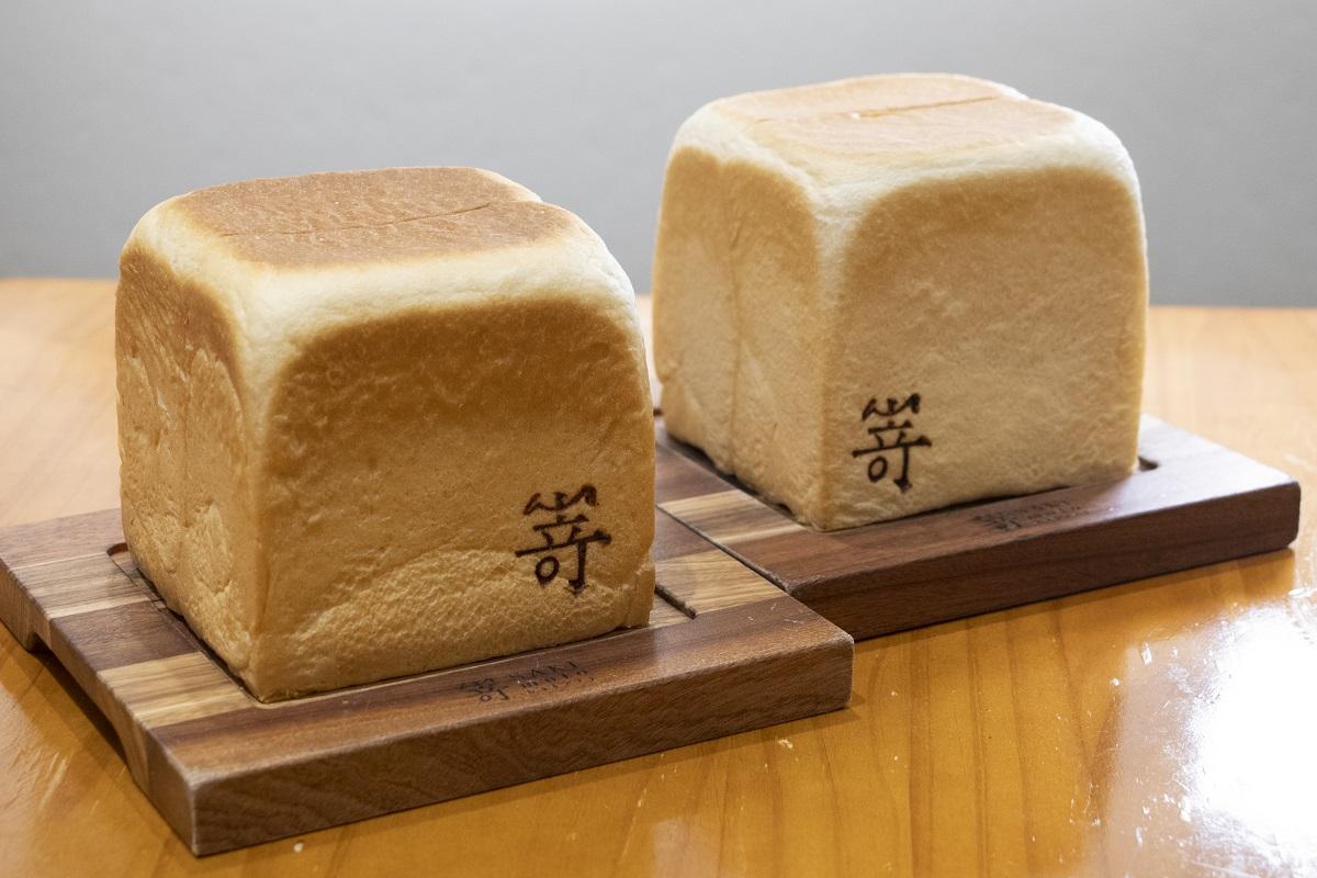 皇牌款式共有 2 款,分別是極美($45/個)、極生($50/個)