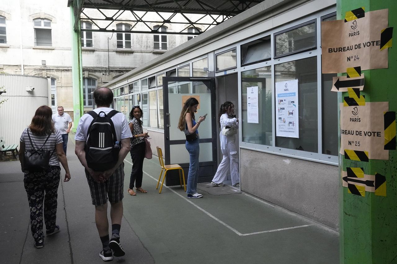 法國國民議會選舉第二輪投票結束。(AP)