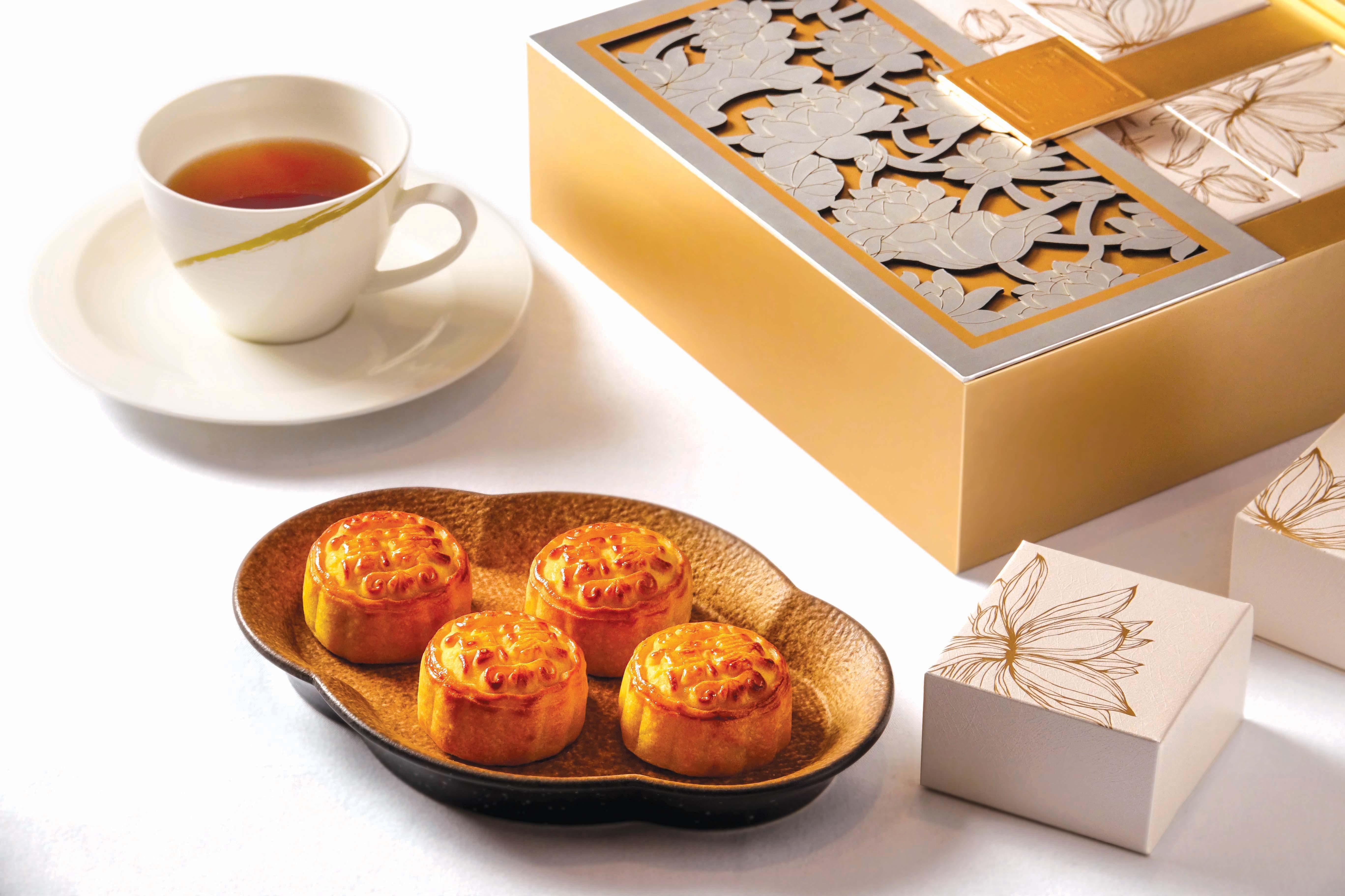 迷你奶黃月餅(每盒6件,港幣468元)