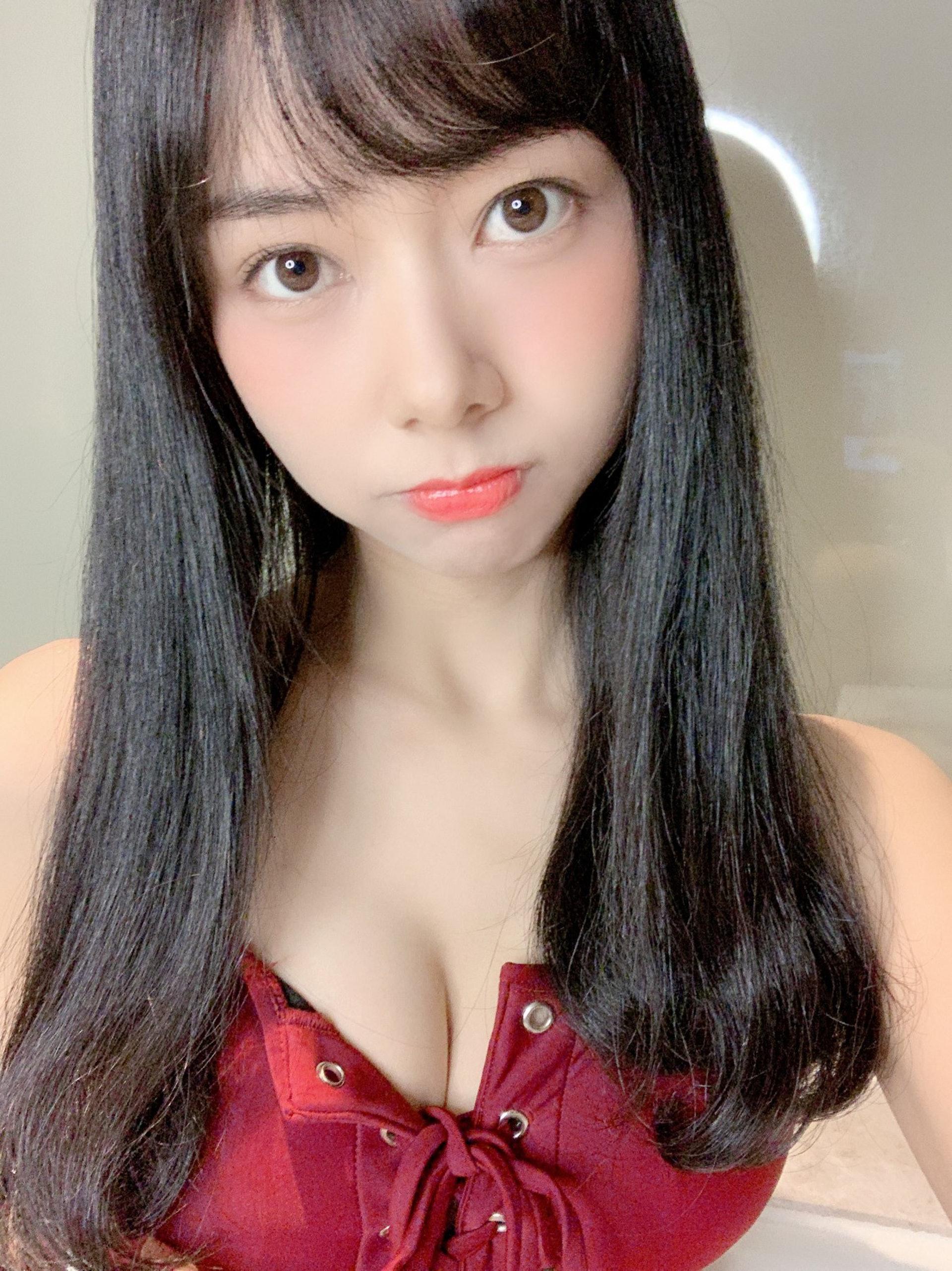 港姐複試2022 ︳「壽星女」Natalie未入圍已有fan club 疑似係賣相model?