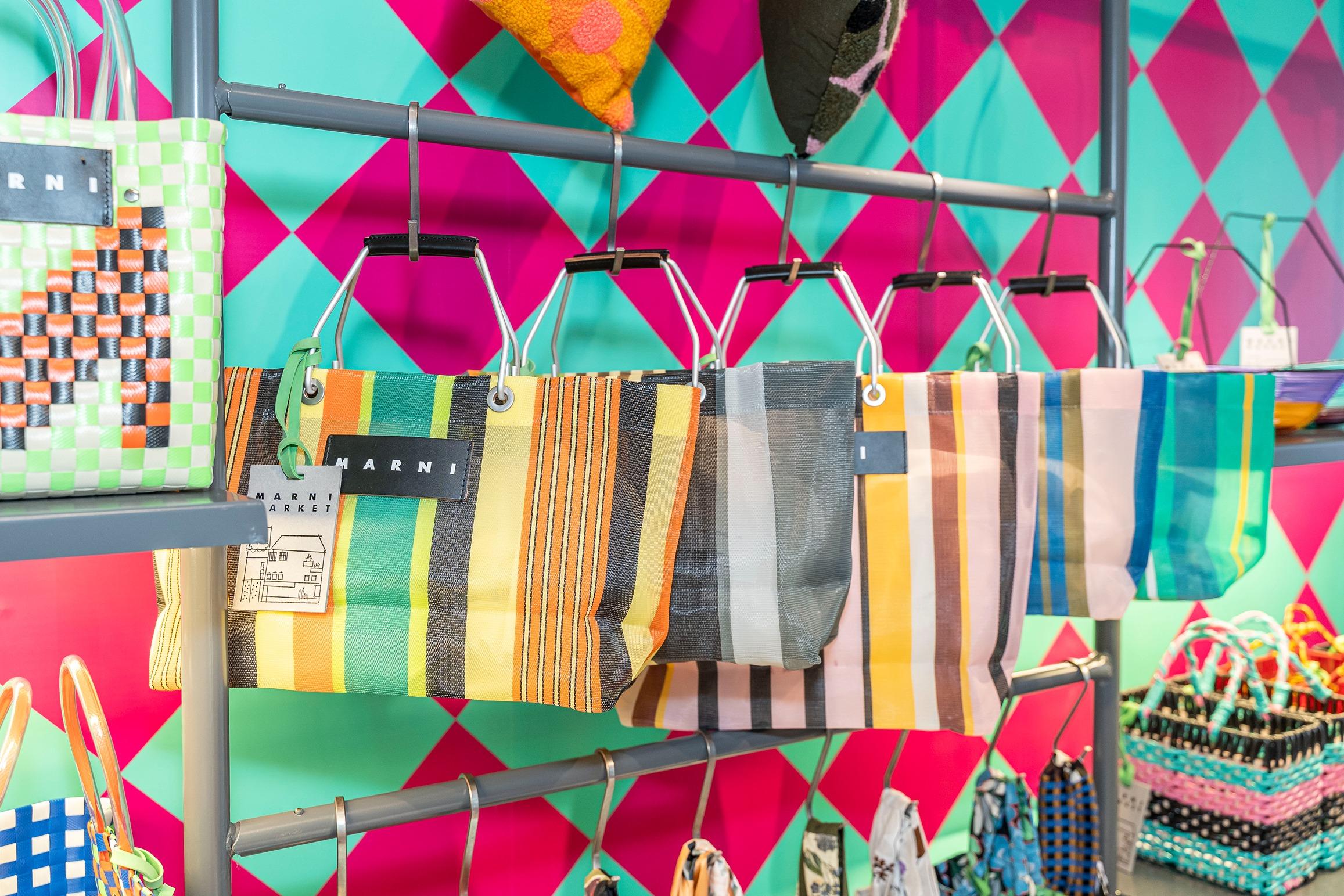 條紋手挽袋 $1,500