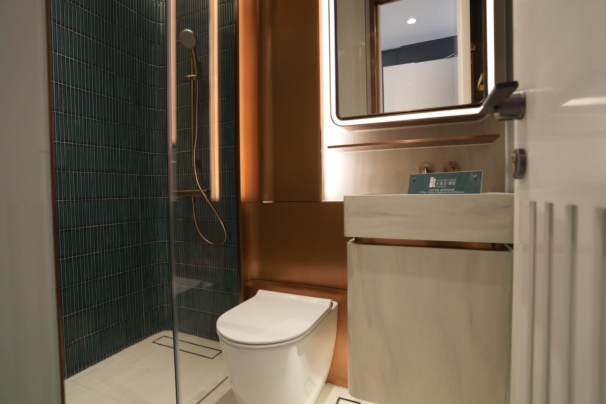 單位浴室設計、裝置和設備優質美觀。(陳奕釗攝)