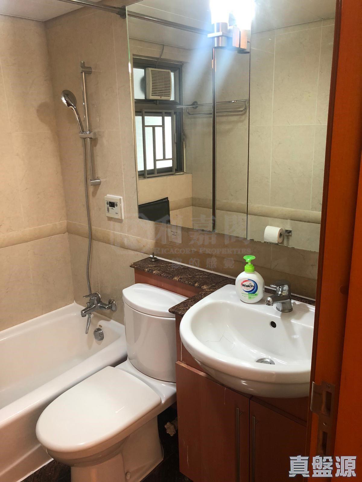 將軍澳中心11座極低層D室,新近以675萬元易手,屬蝕讓個案。