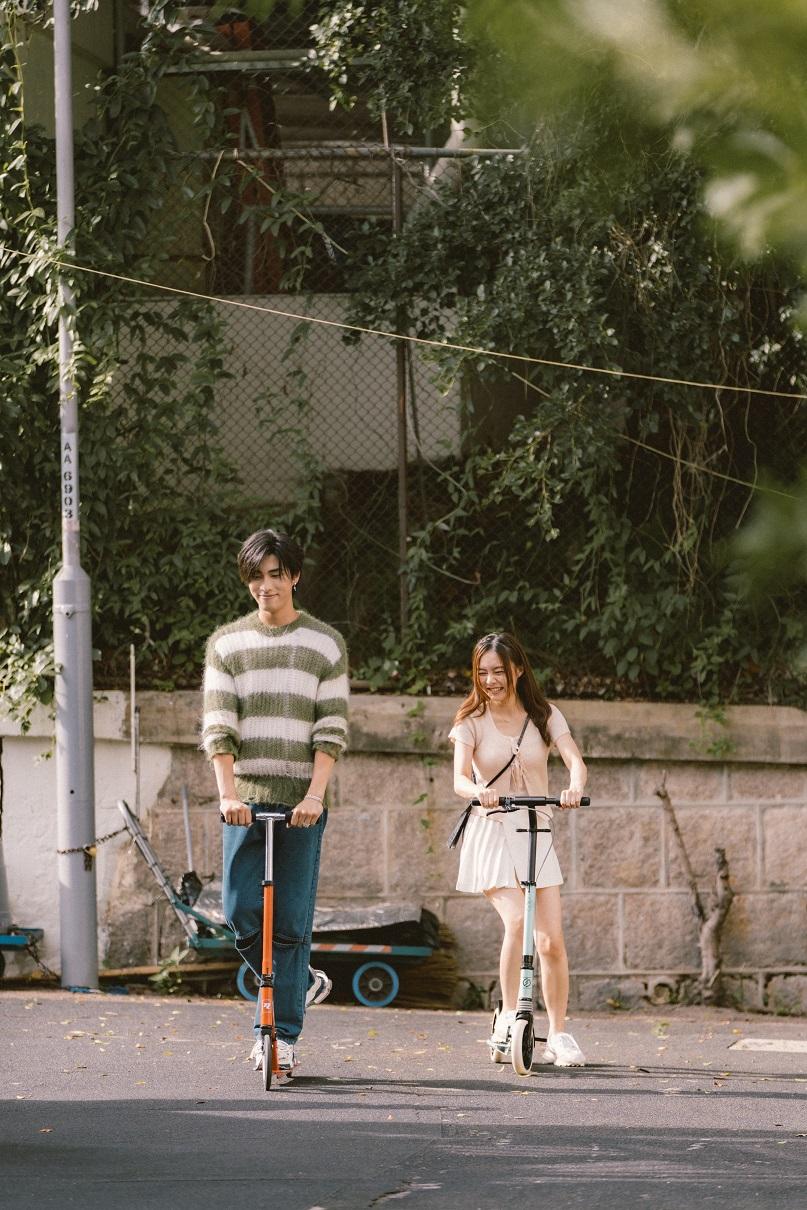 Phoebus默默守護心中女神Yoyo,甘心做兵。