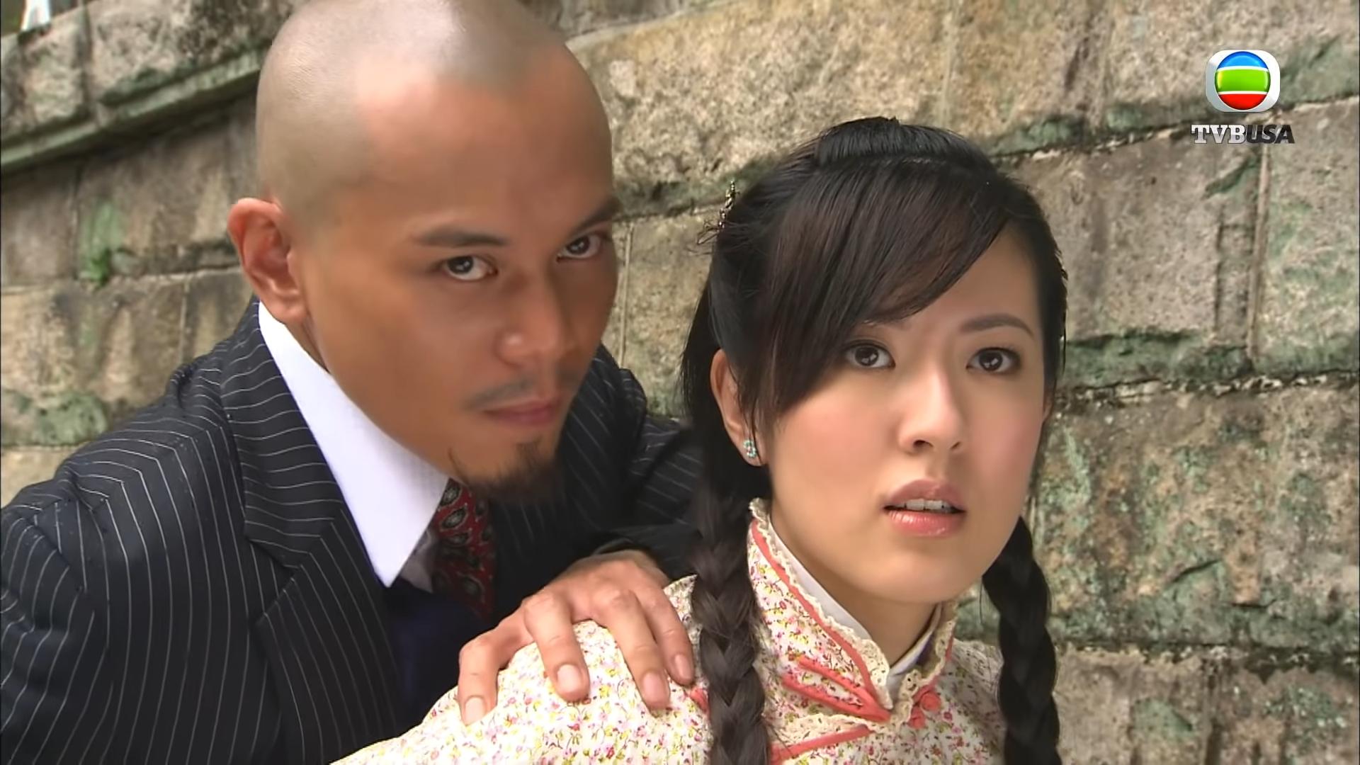 李天翔在《鐵馬尋橋》污辱唐詩詠,當年曾成為熱話。