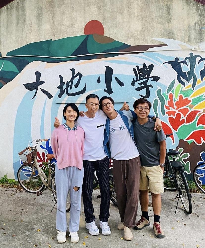 Stanley多謝同劇的旦哥、阿談各導演。