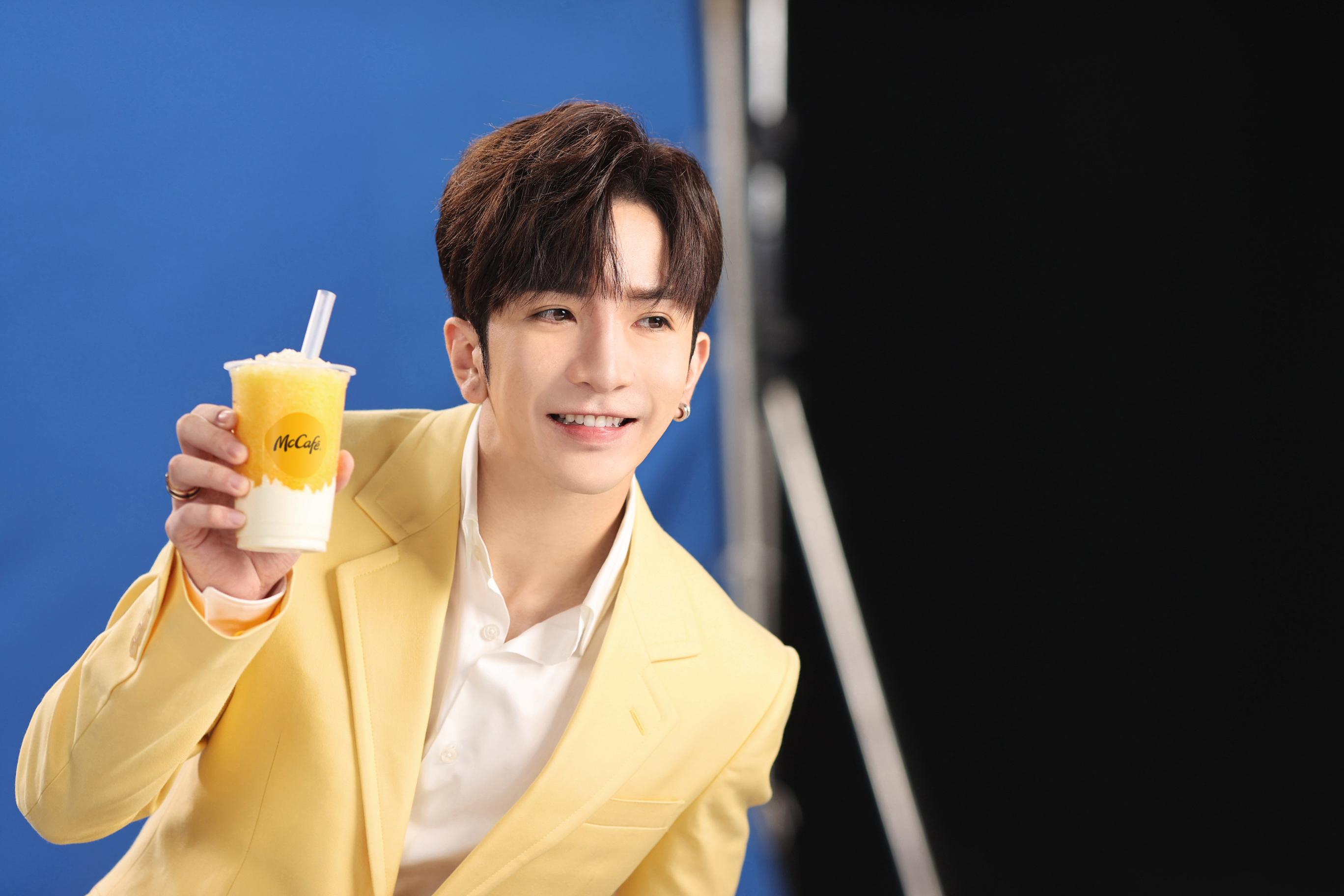 Anson Lo教主 Mc Cafex OOHA廣告拍攝花絮