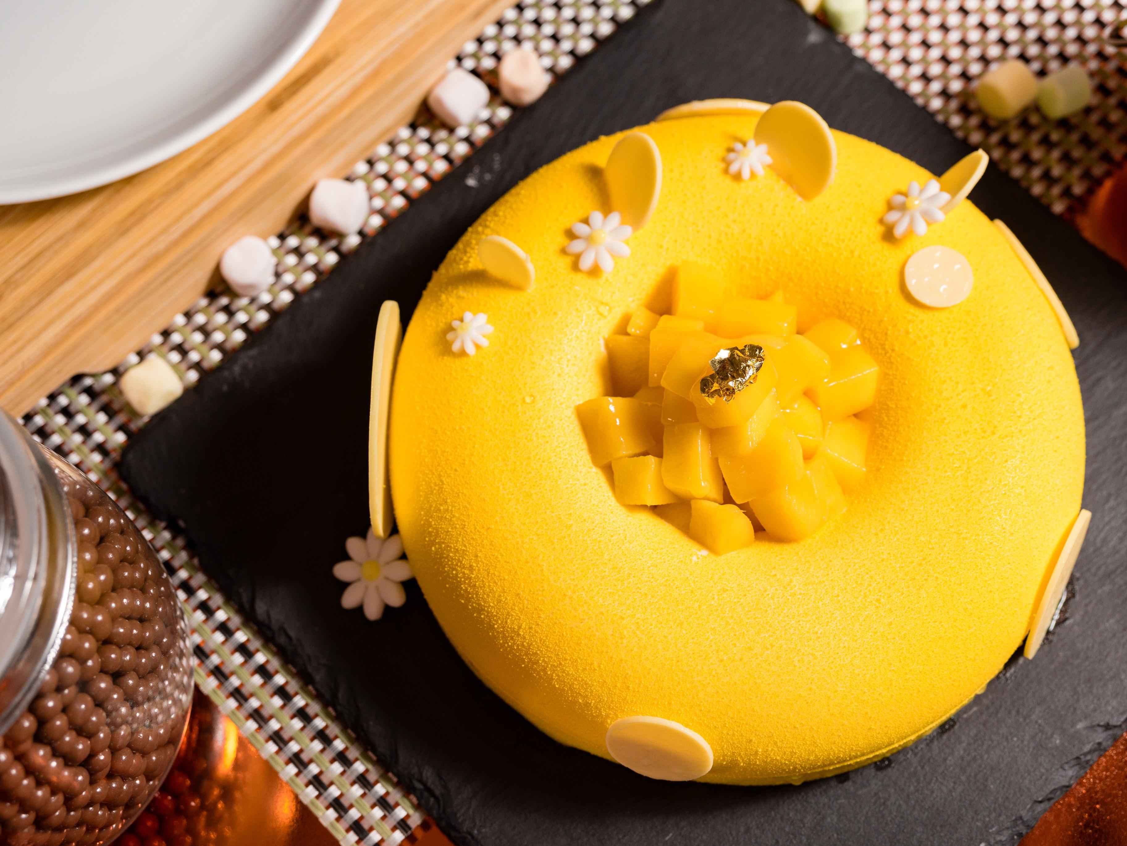 芒果白朱古力慕絲蛋糕