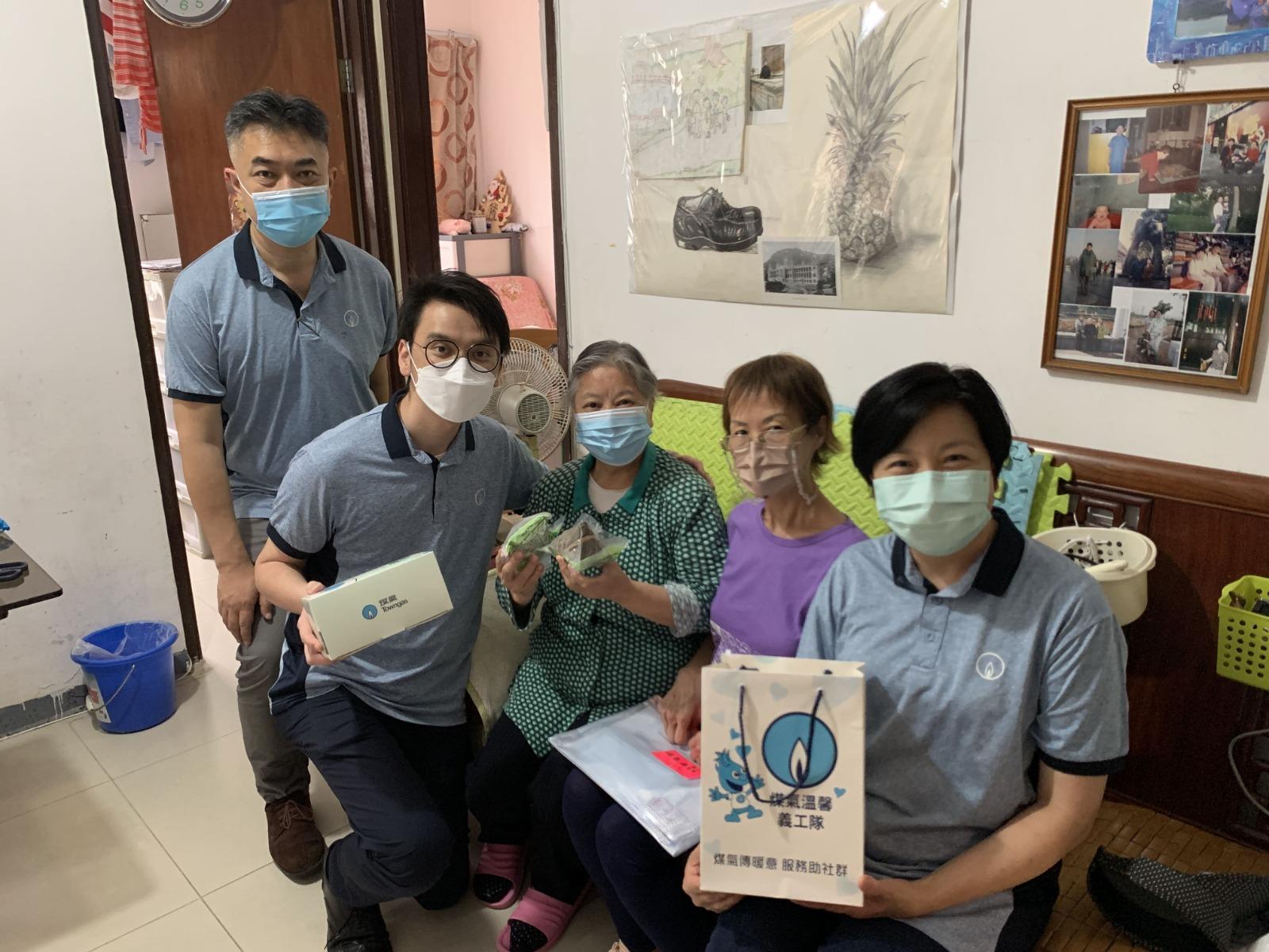 煤氣公司再辦「萬糉同心為公益」活動 逾10萬隻「愛心糉」贈獨居長者等弱勢社群