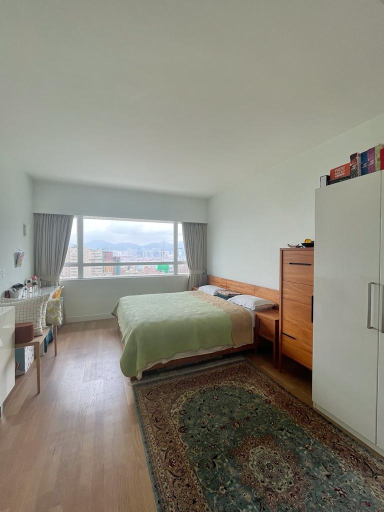 二手成交|多圖!豪宅業主移民劈380萬沽貨 05年入市帳面仍大賺離場