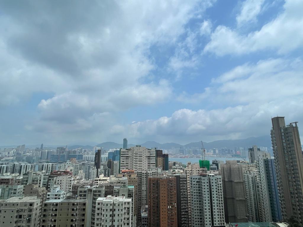 二手成交|多圖!豪宅業主移民劈380萬沽貨 05年入市帳面仍大賺離場