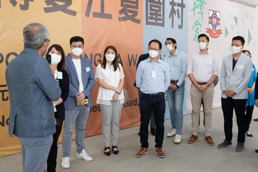 元朗組裝合成過渡房屋項目2580單位入伙 議員參觀後促加快供應