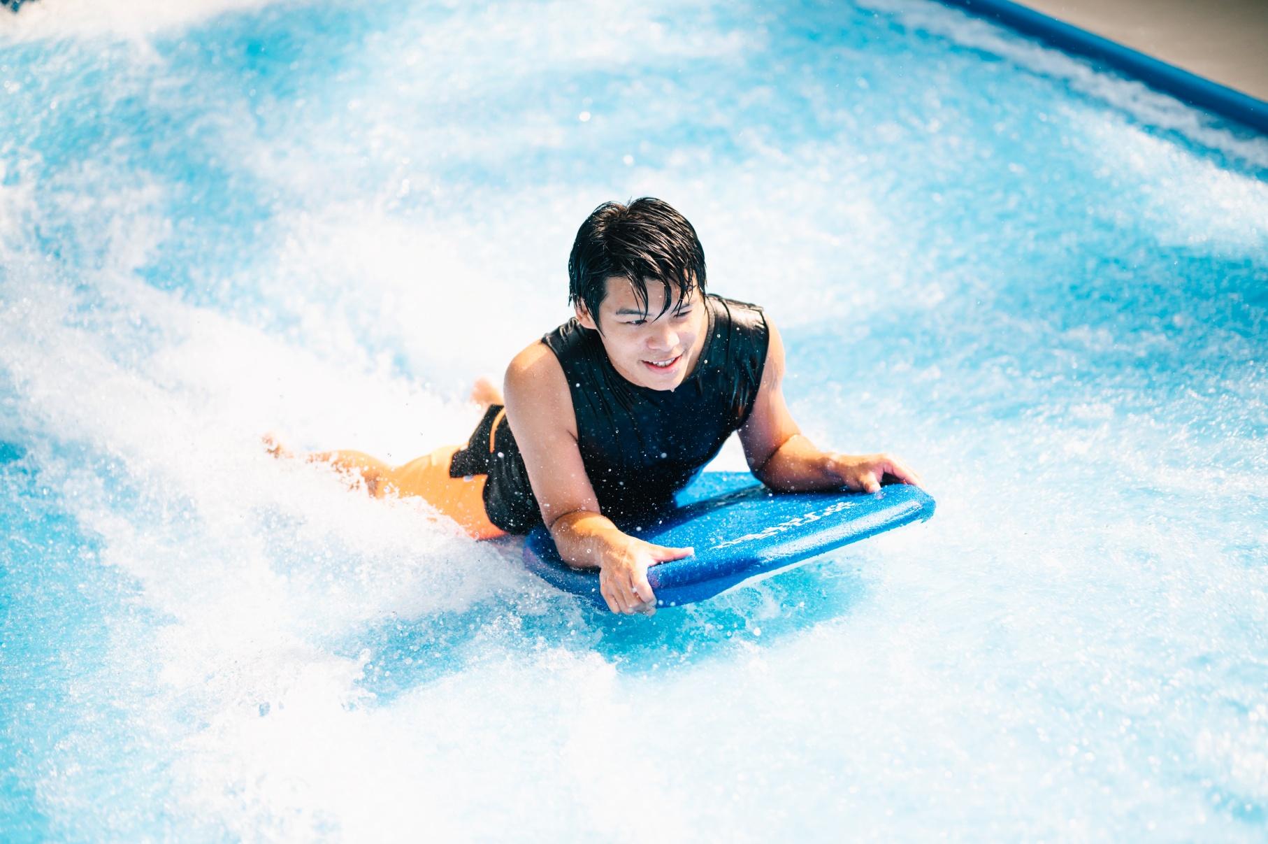 海洋公園水上樂園年票成人2280元 月底前訂八五折早鳥優惠
