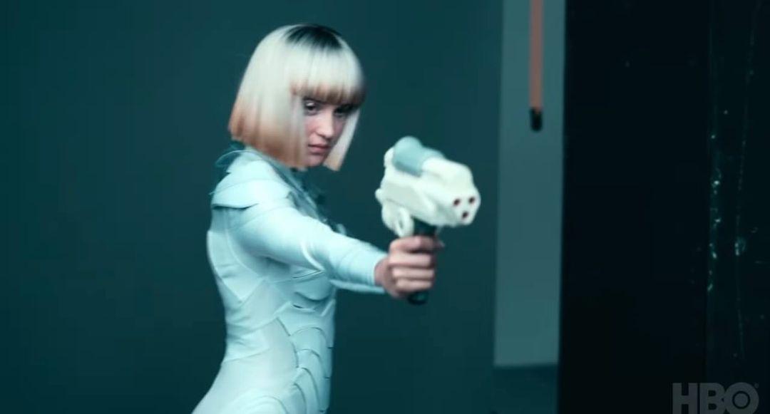 艾莉西亞菲瑾德為《迷離劫》以不同形象上陣。