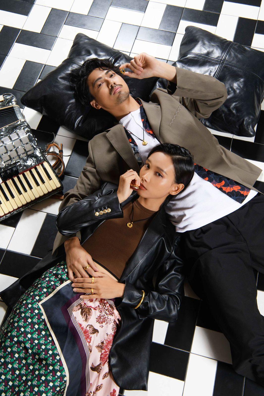 阿談瞓在Jason身上,是兩人首次這般親密。