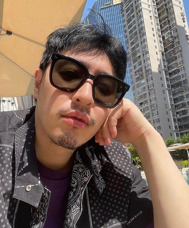 潘瑋柏近日抵達長沙拍節目。