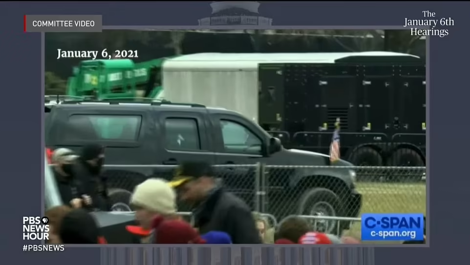 哈金森聲稱特朗普當日在總統專車上大發雷霆。(互聯網)