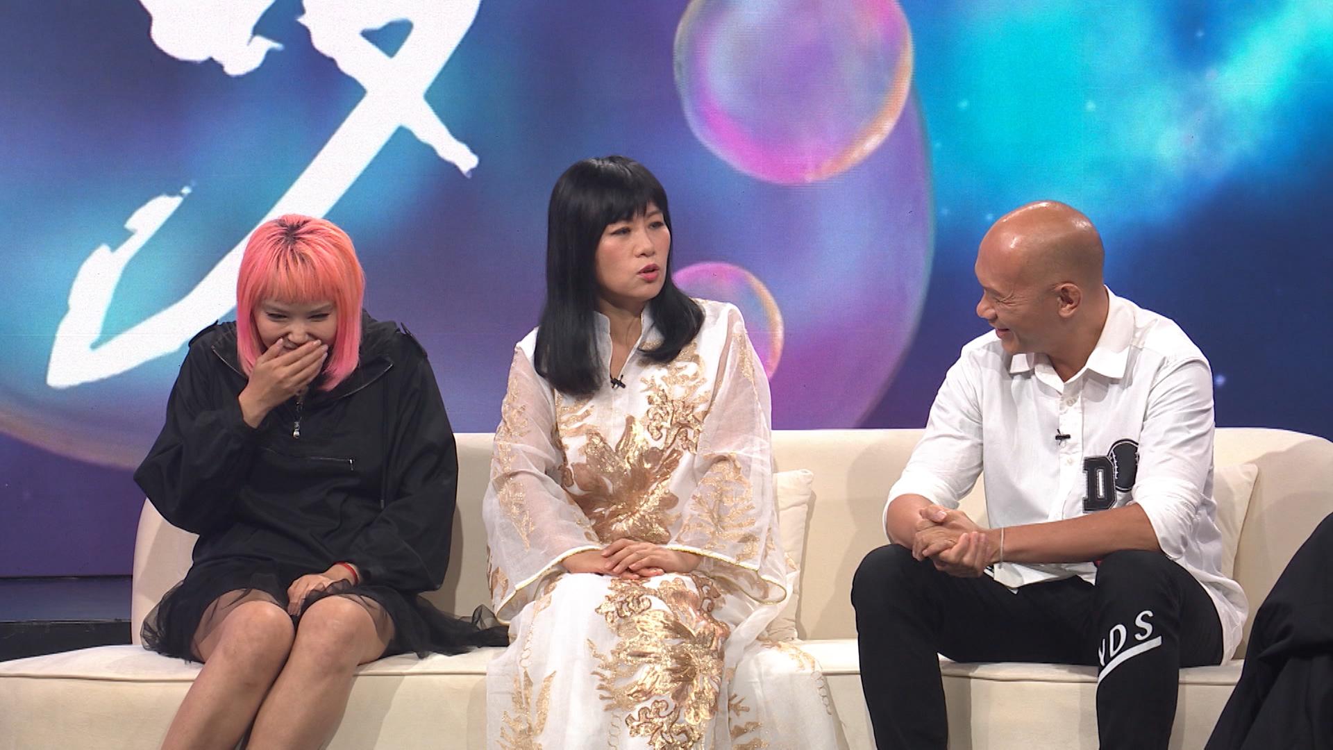 七師傅向解夢專家「挑機」,分享解夢心得。