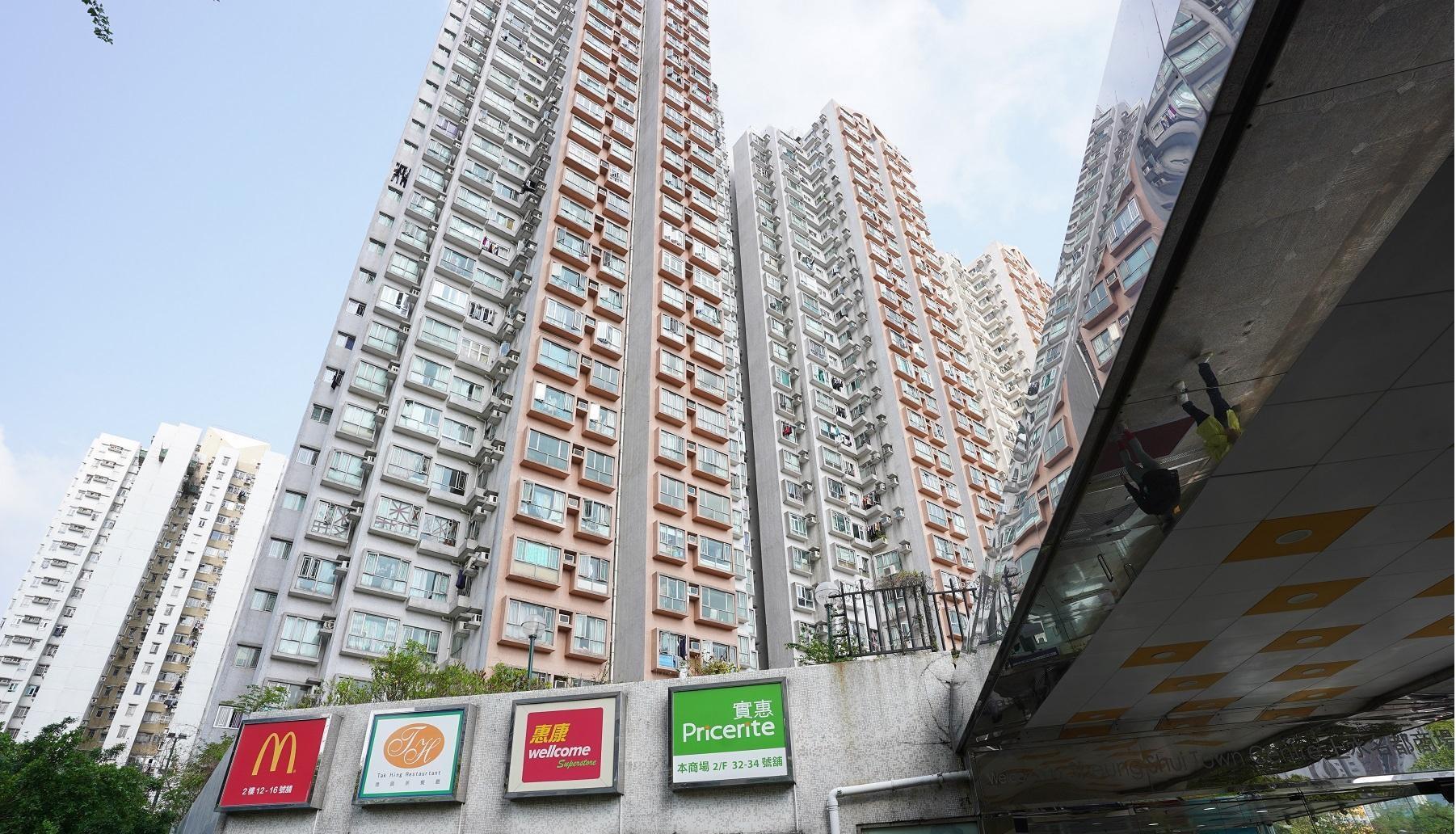 內地家長為方便兒子稍後在港升學,以月租10,000元承租上水名都一個低層兩房單位,以預繳一年租金方式涉12萬元承租。
