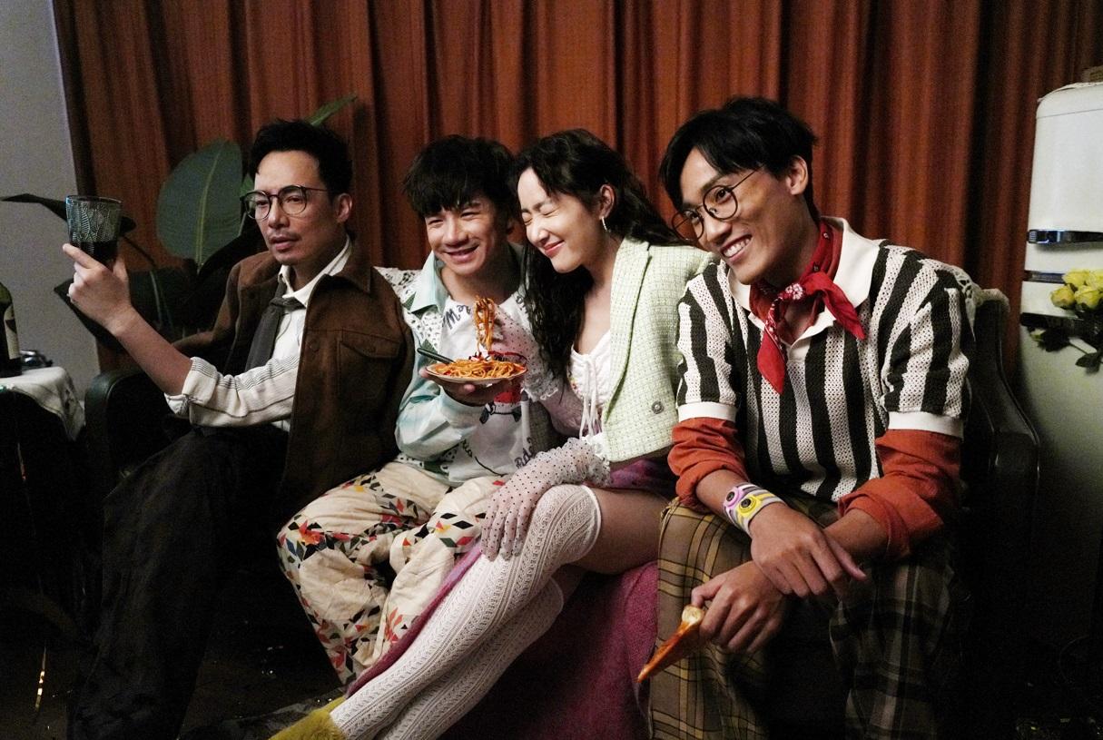 吳海昕首次挑戰演音樂劇《二人餐》,與唱家班釗峰和強尼合作。