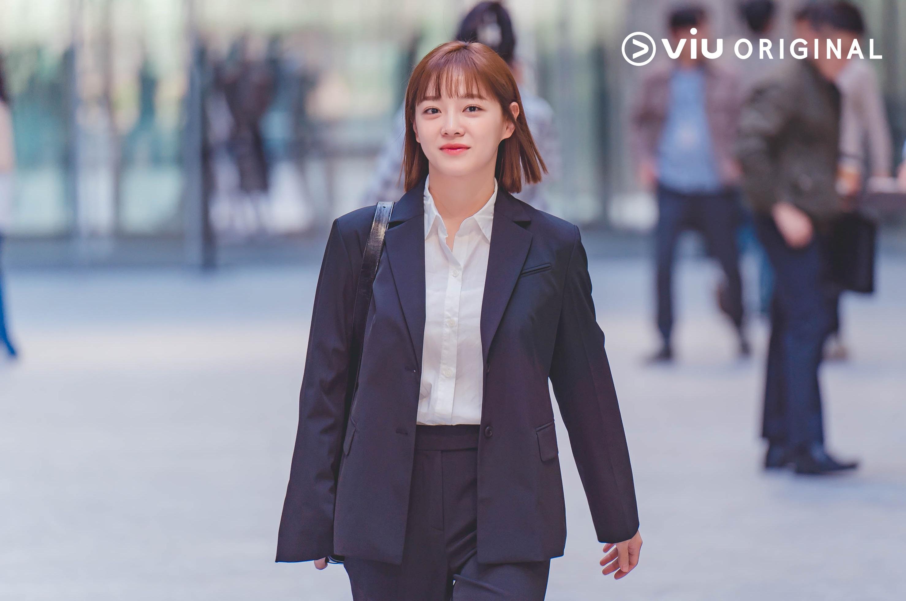 《今日的網漫》翻拍自日本漫畫《重版出來》。