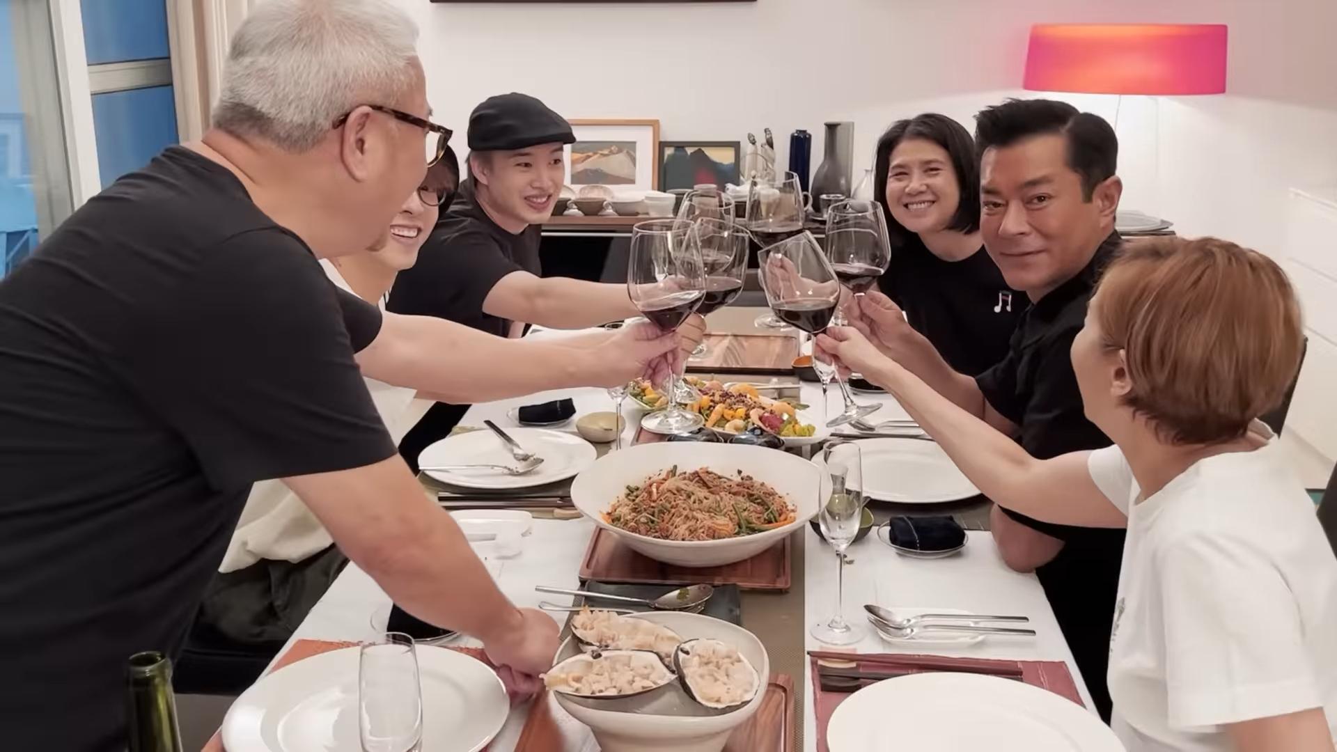 原來毛姐與Edan和Jer炮製美食,是為了招呼特別嘉賓古天樂。