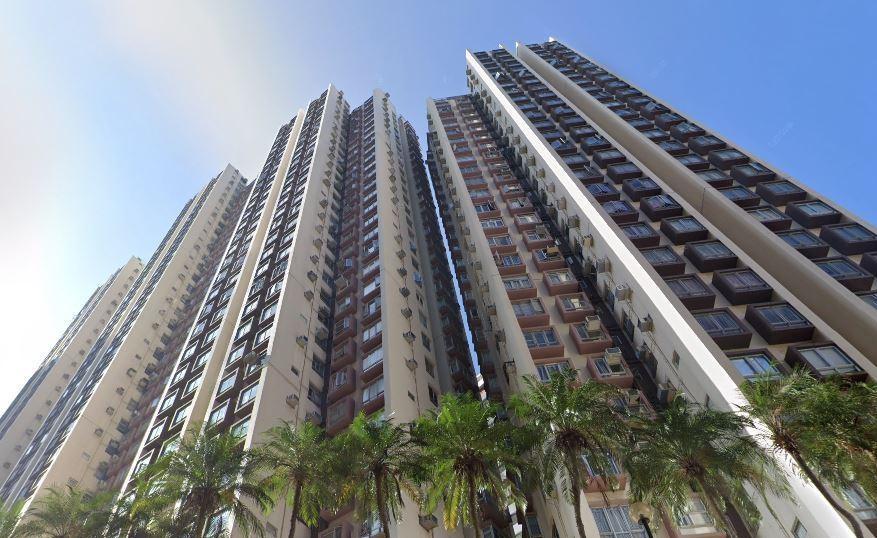 堅尼地城嘉輝花園新近錄得蝕讓成交,單位為D座低層兩房戶,成交價510萬元,較4年前買入價帳蝕18萬元;若連使費計,料實蝕約40萬元。