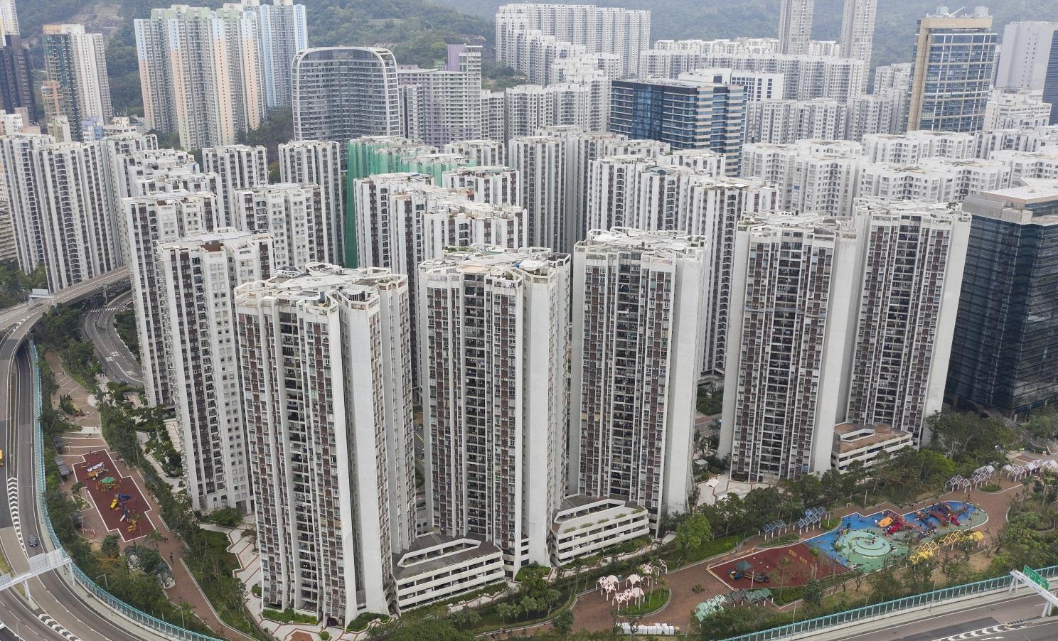 太古城再度錄得兩房則王低於1,000萬元成交,單位為耀星閣低層F室,新近以988萬元易手,折合平均實用呎價16,976元。(資料圖片)