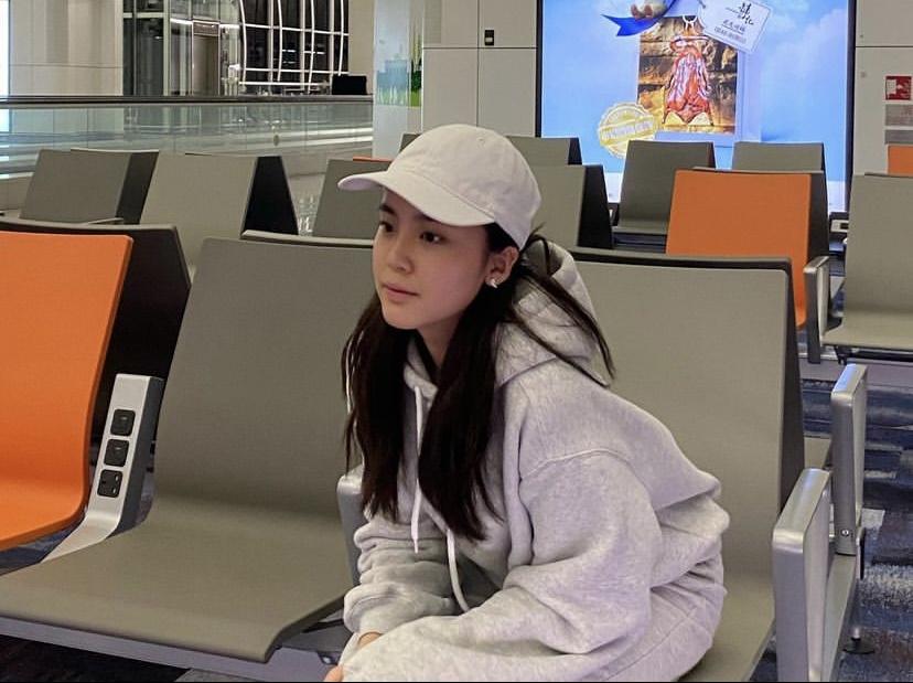 姚焯菲與家人飛新西蘭散心。