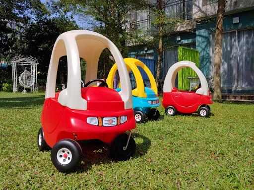 孩子也能在度假村內奔馳