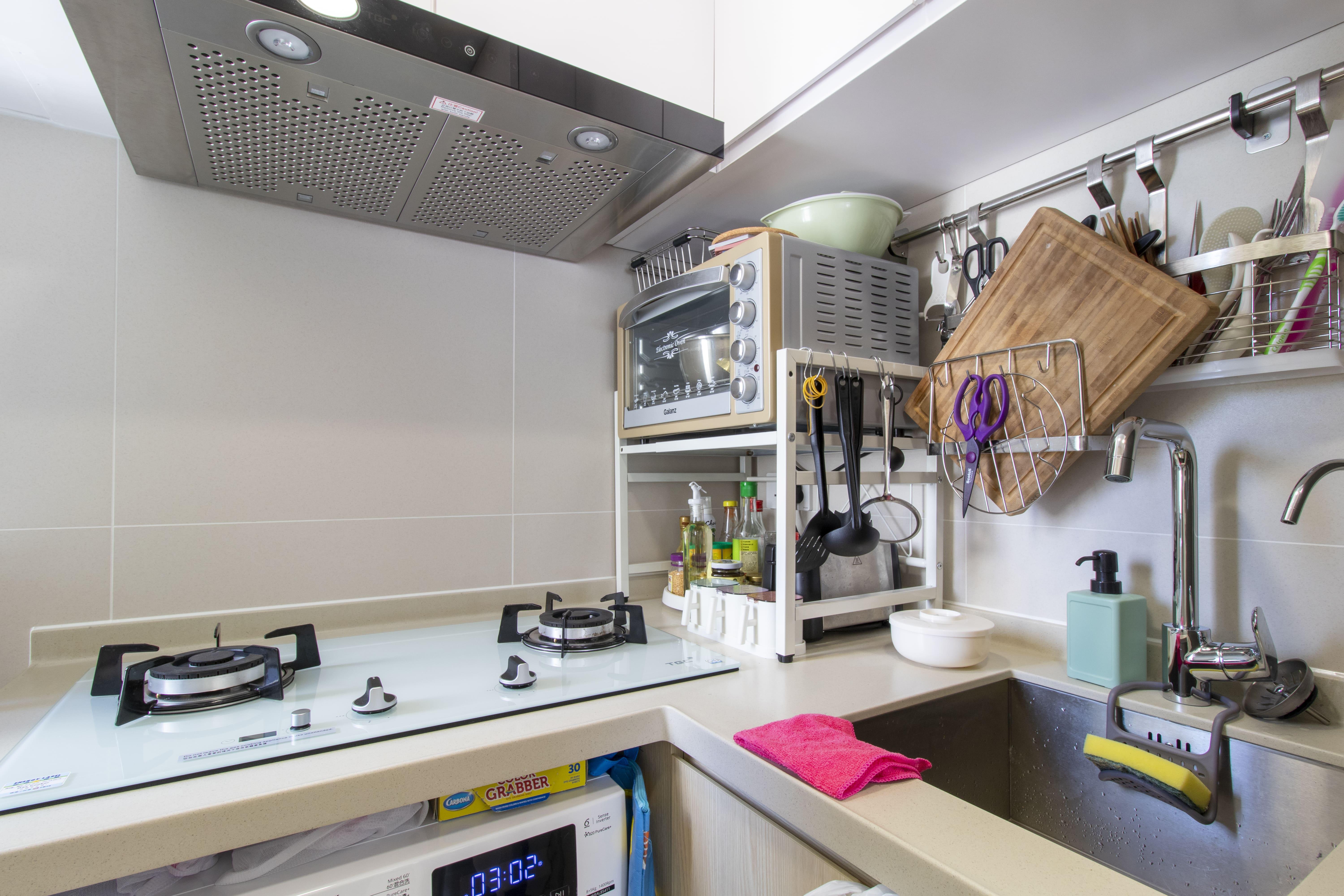 廚櫃及浴室都特別訂造傢俬