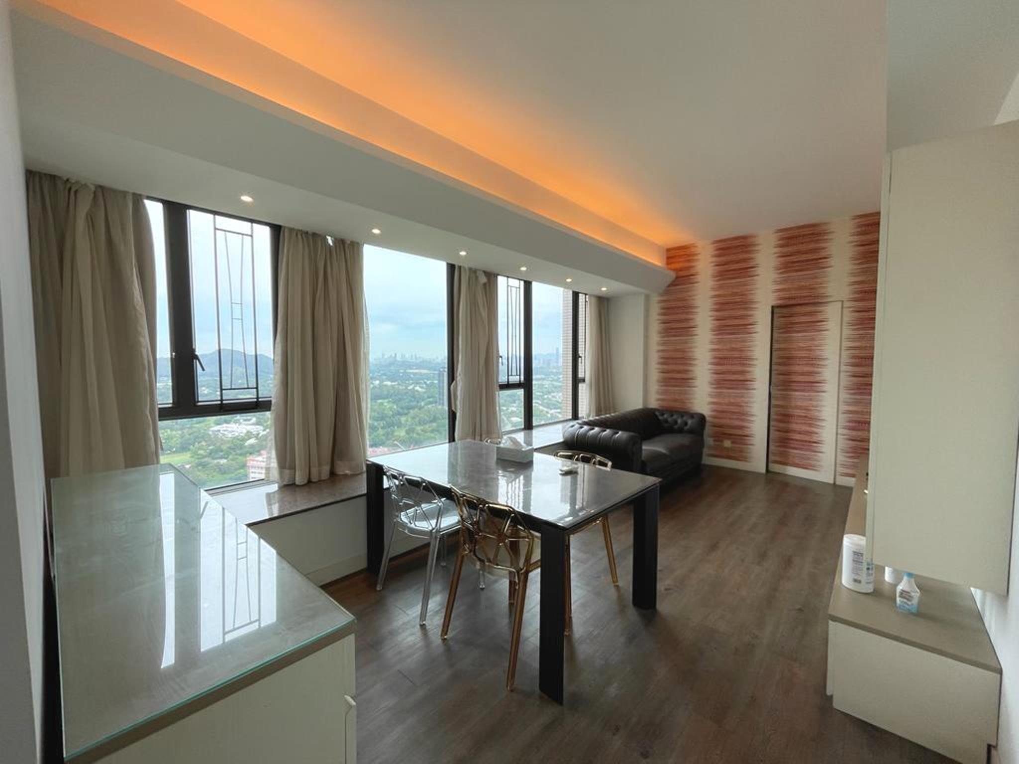 長方形客飯廳,間隔分明兼窗戶夠大,光猛不侷促。