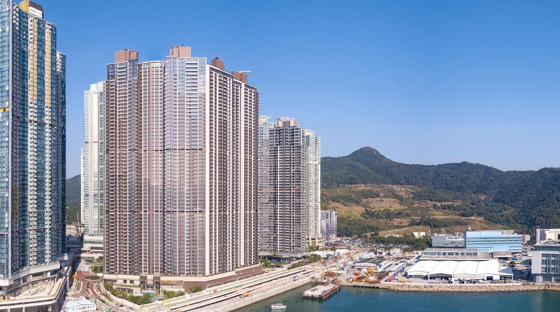 日出康城LP6第1座中層D室移民盤近日易手,實用面積906方呎,成交價1,430萬元,平均呎15,784元,帳面蝕9.5萬元,跌幅約0.7%。(資料圖片)