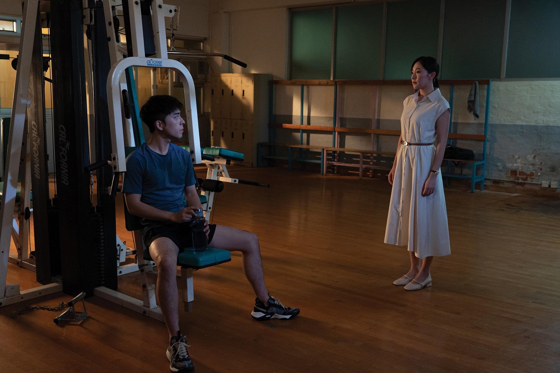 Miss翁(吳海昕飾)首次來到男校做班主任,眼見李馬榮為比賽採取「極端手段」,極為擔心。