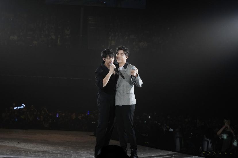 AK視Jay Fung為偶像,預告兩人有新合作計劃。