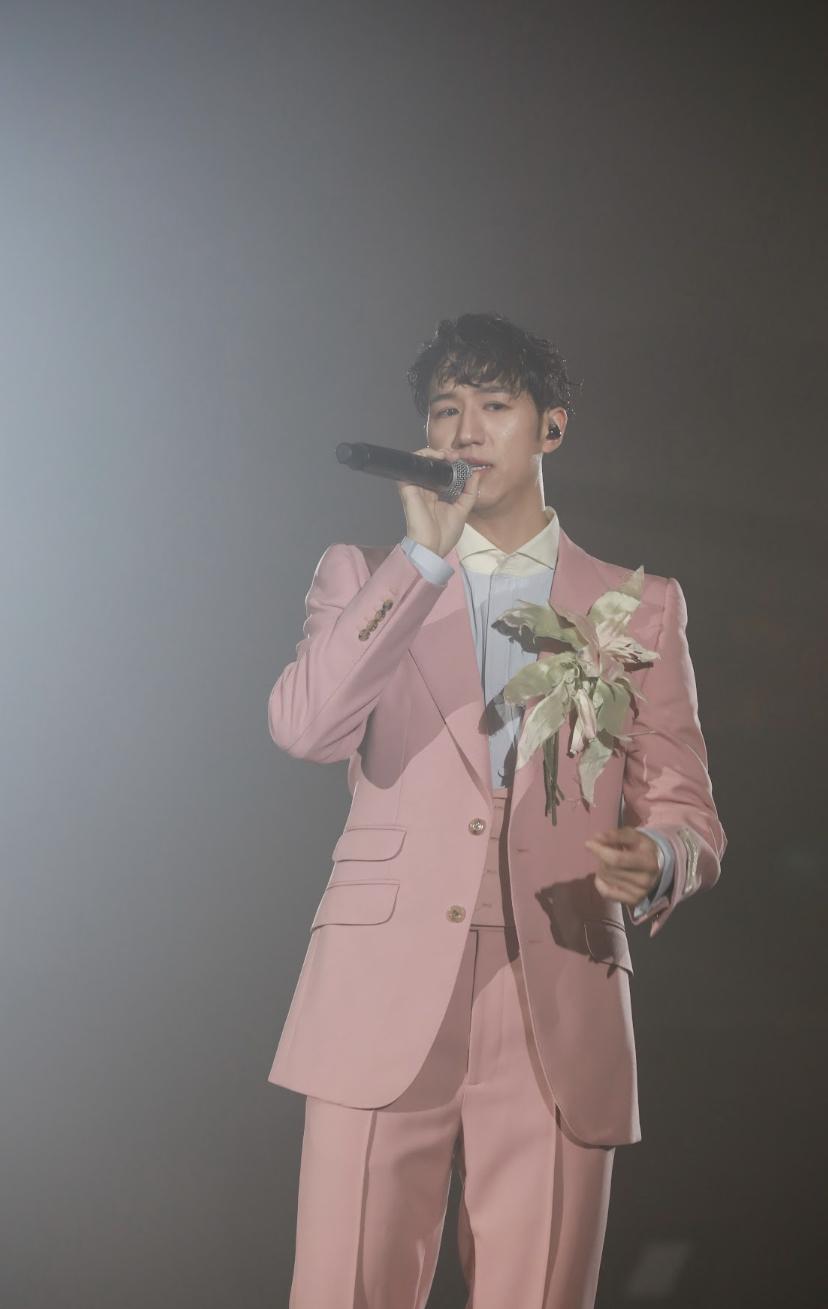 馮允謙含淚唱《給缺席的人唱首歌》給病逝祖母