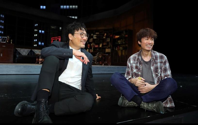 《最後禮物》延期半年終可順利公演,黃子華和潘燦良分享完騷感受。